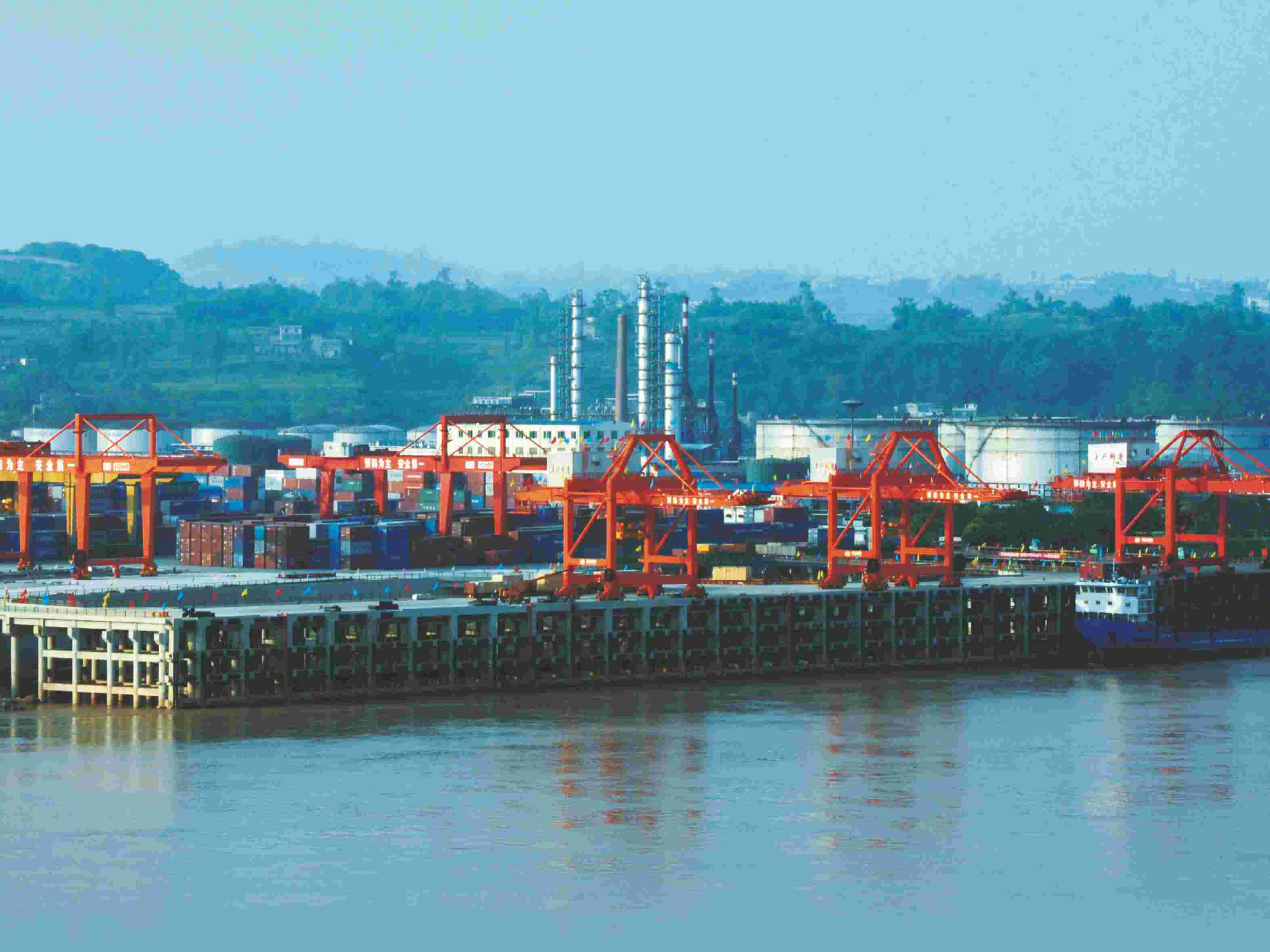 泸州港集装箱码头