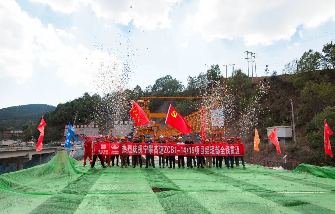 09f1906692744441b50506ec0900fe9b.jpg 09f1906692744441b50506ec0900fe9b.jpg